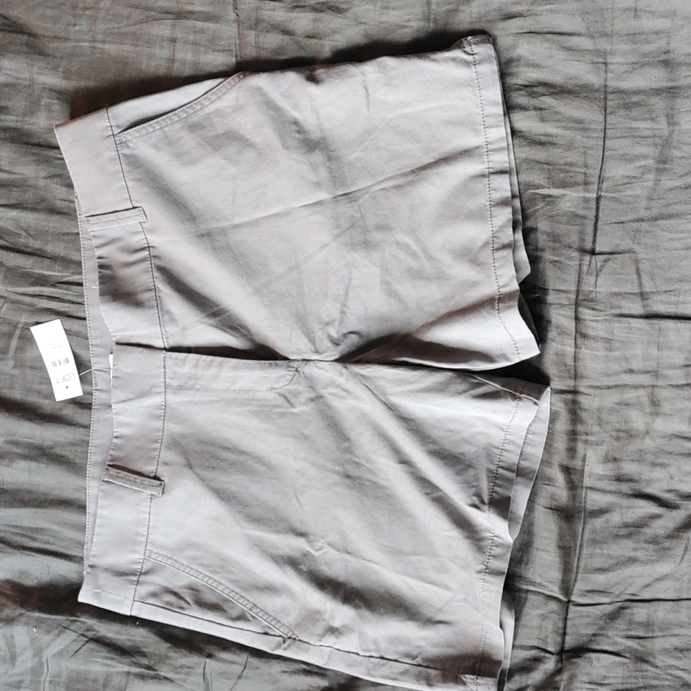 Shorts - Picture 3 of 6
